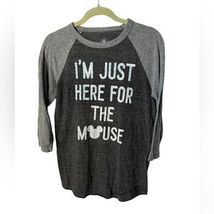Disney Mickey Mouse tee Here for the Mouse Adult M baseball style